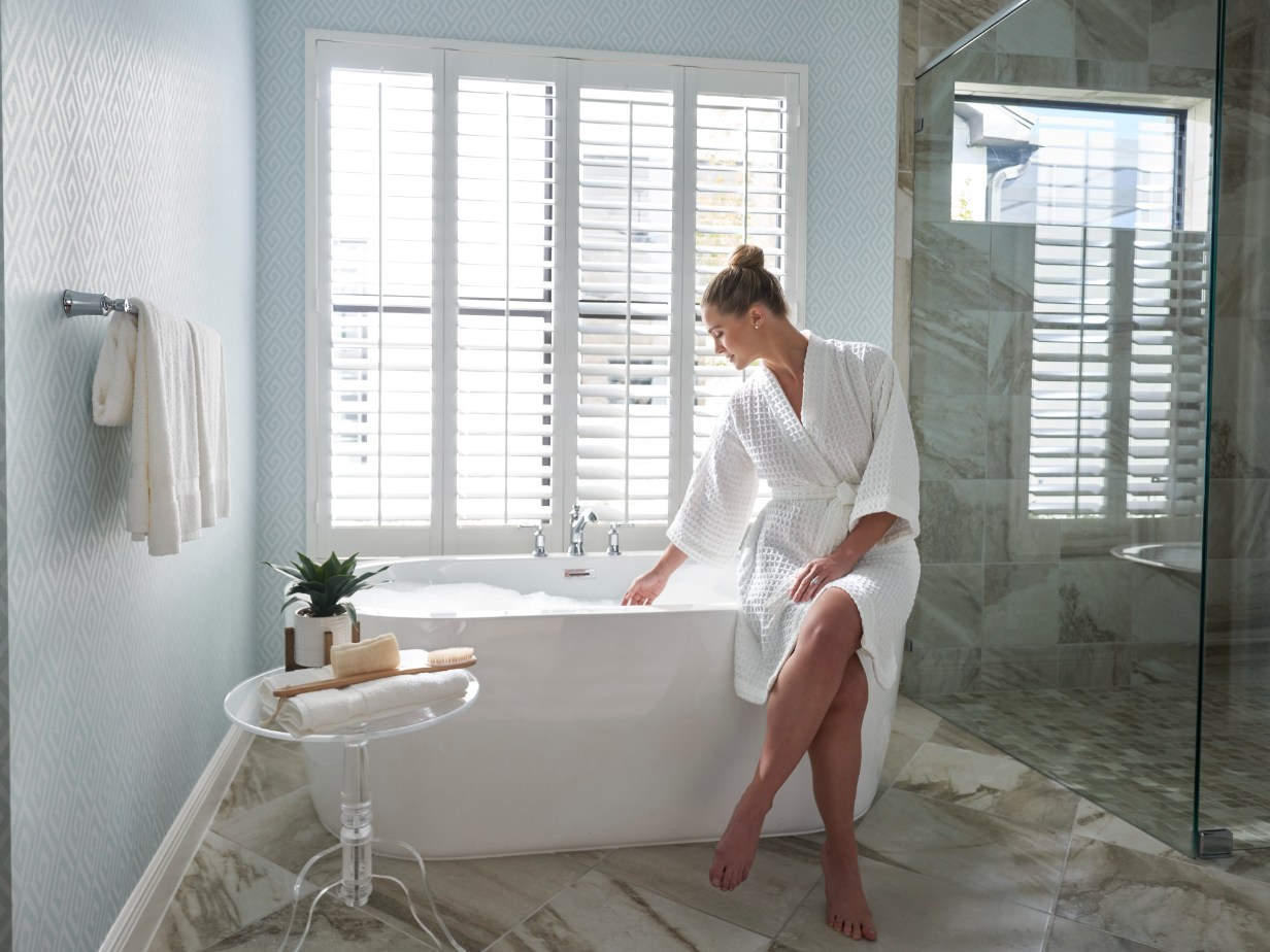 PGT WGA Neal lifestyle bath SH7700A PW7720A